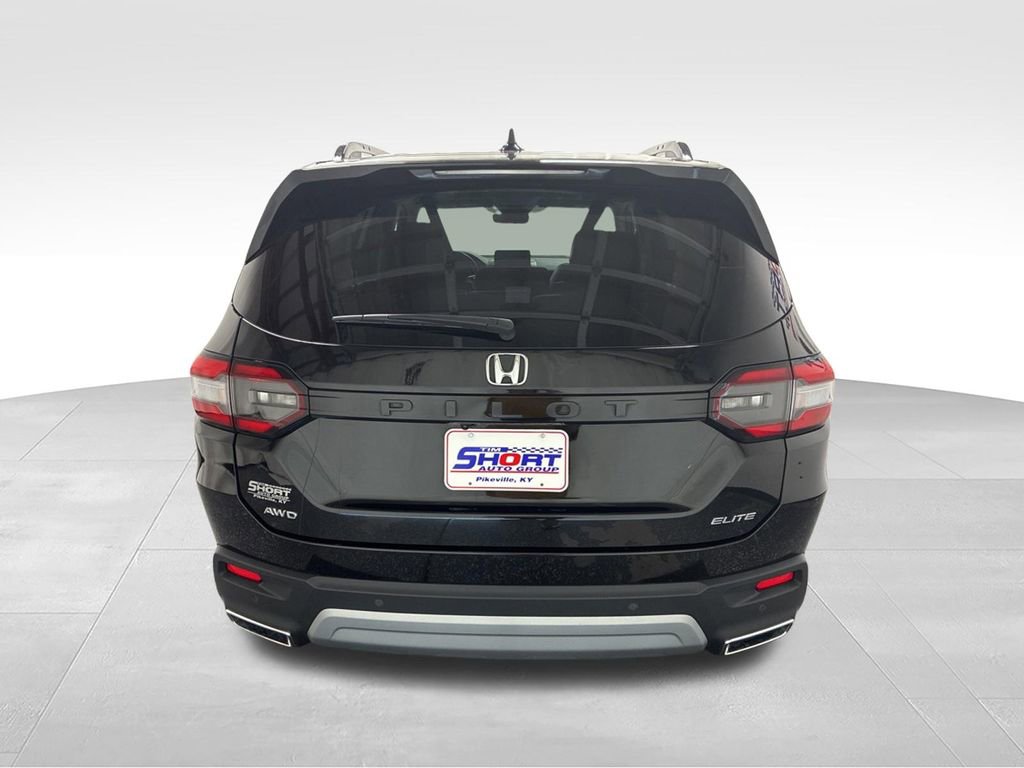 Used 2024 Honda Pilot Elite image 5