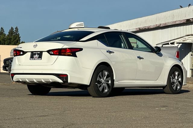 New 2025 Nissan Altima 2.5 S image 4