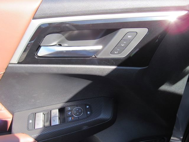 New 2026 Mitsubishi Outlander SEL FWD image 22