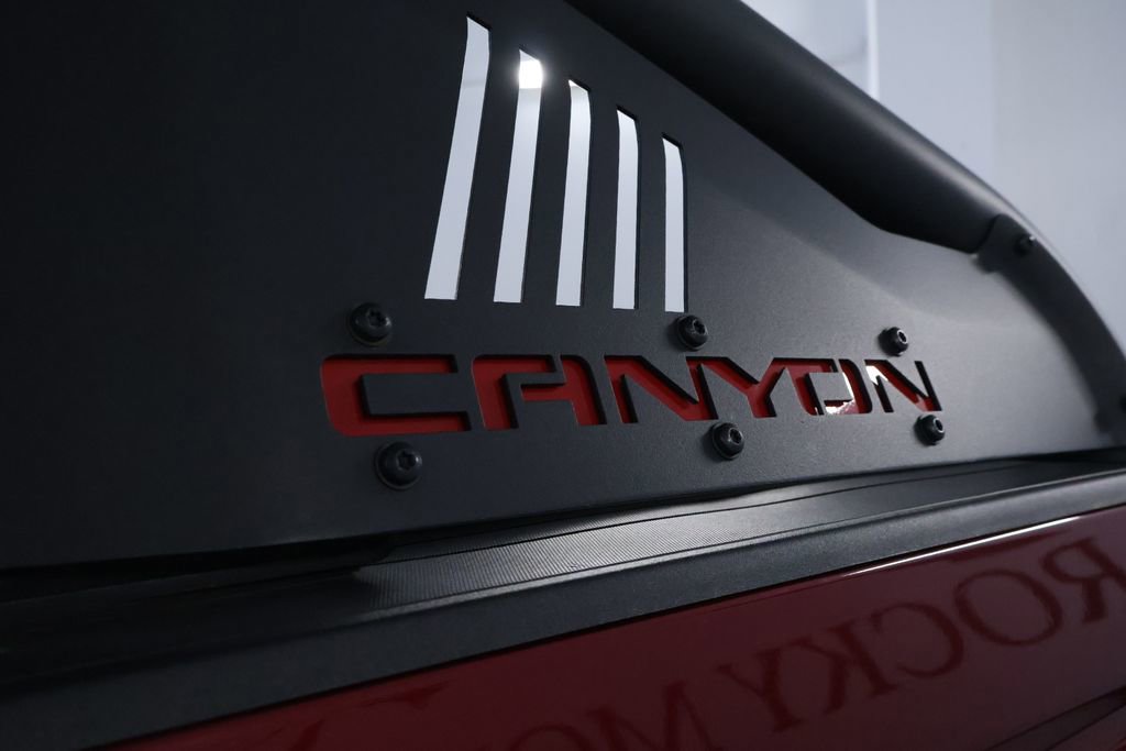 Used 2018 GMC Canyon All Terrain image 10