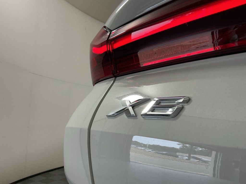 New 2026 BMW X6 xDrive40i AWD/4WD image 33