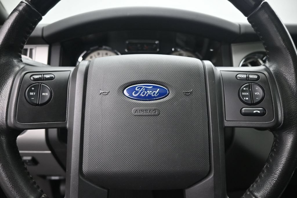 Used 2014 Ford Expedition EL Limited w/ Equipment Group 301A RWD image 11