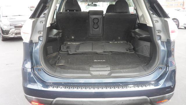 Used 2015 Nissan Rogue S AWD/4WD image 10