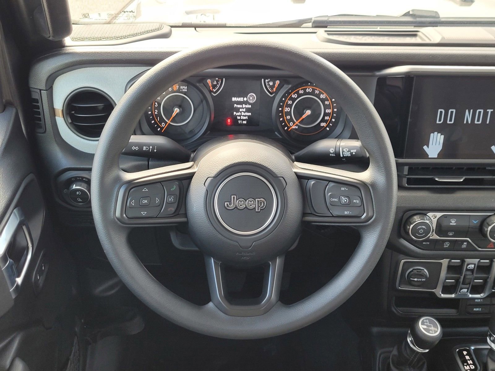 New 2026 Jeep Gladiator Sport image 9