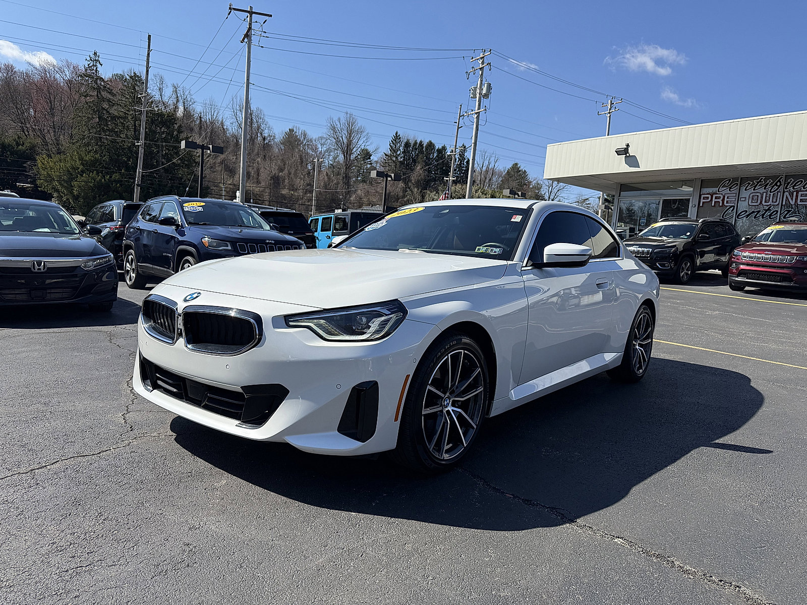 Used 2023 BMW 230i xDrive Coupe w/ Premium Package image 3