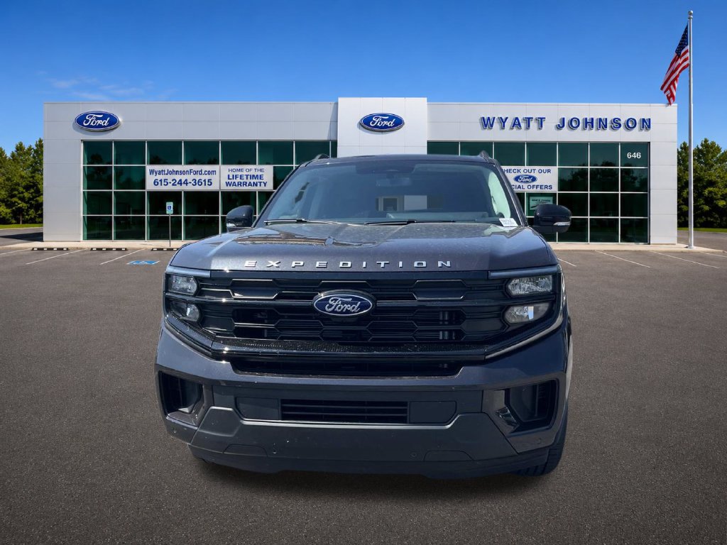 New 2026 Ford Expedition Active RWD image 9