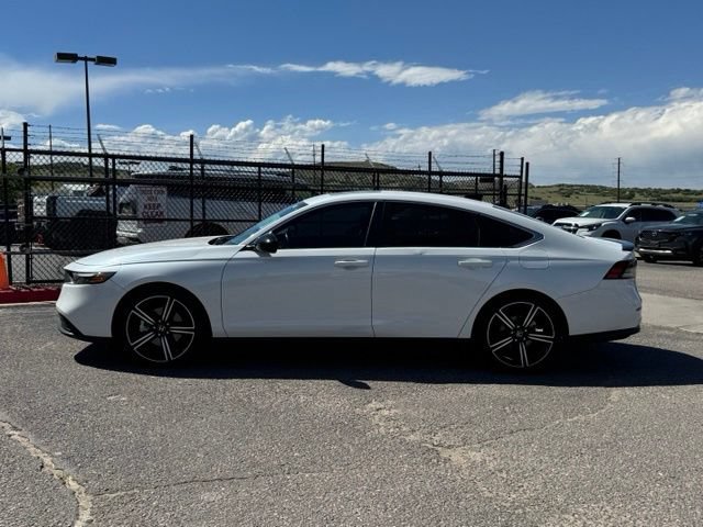 Used 2024 Honda Accord Sport image 2