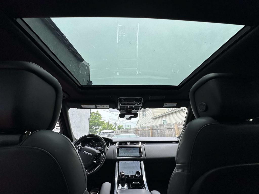 Used 2021 Land Rover Range Rover Sport HST AWD/4WD image 16