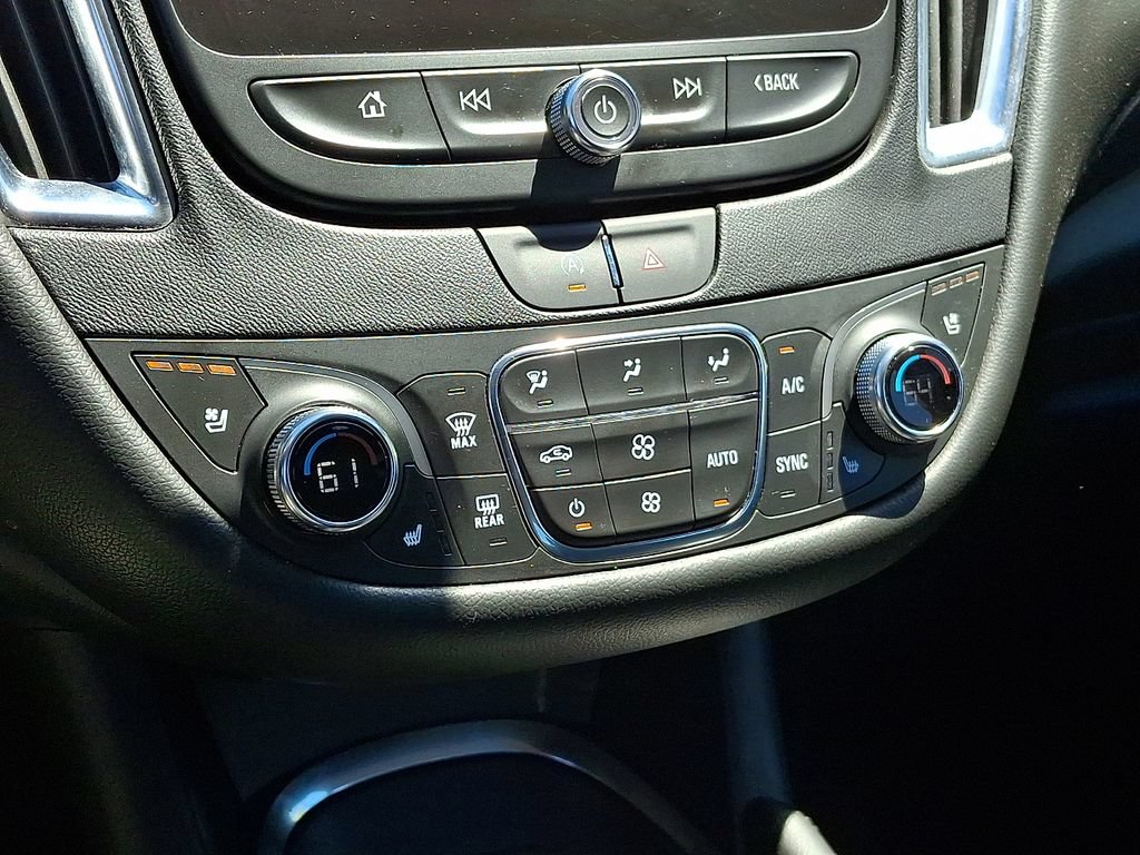 Used 2024 Chevrolet Malibu LT FWD image 15