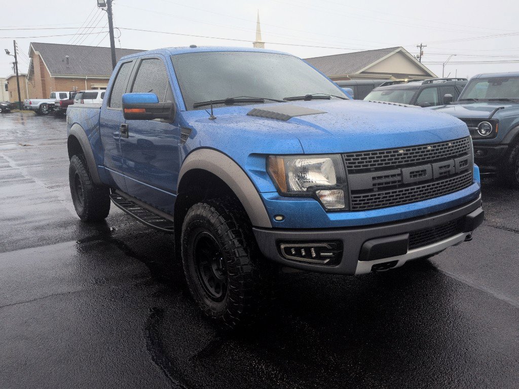 Used 2010 Ford F150 Raptor image 2