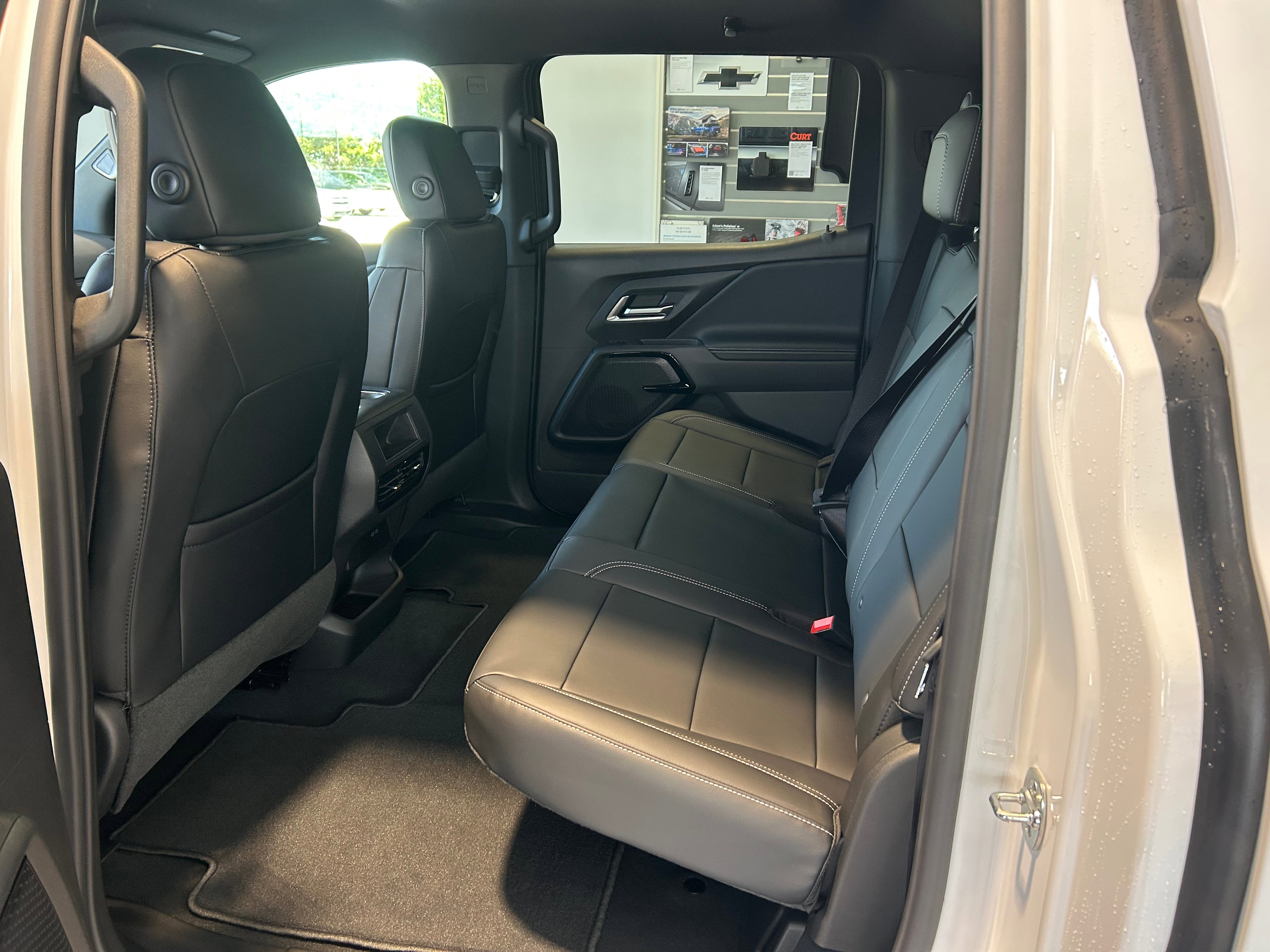 New 2026 Chevrolet Silverado EV LT image 18