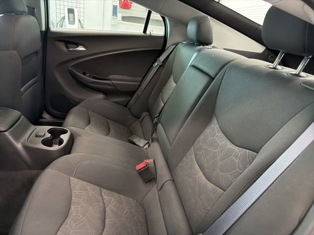 Used 2017 Chevrolet Volt LT w/ Comfort Package image 21