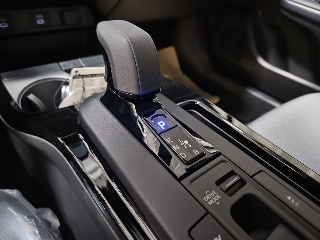 New 2026 Toyota Prius LE image 19