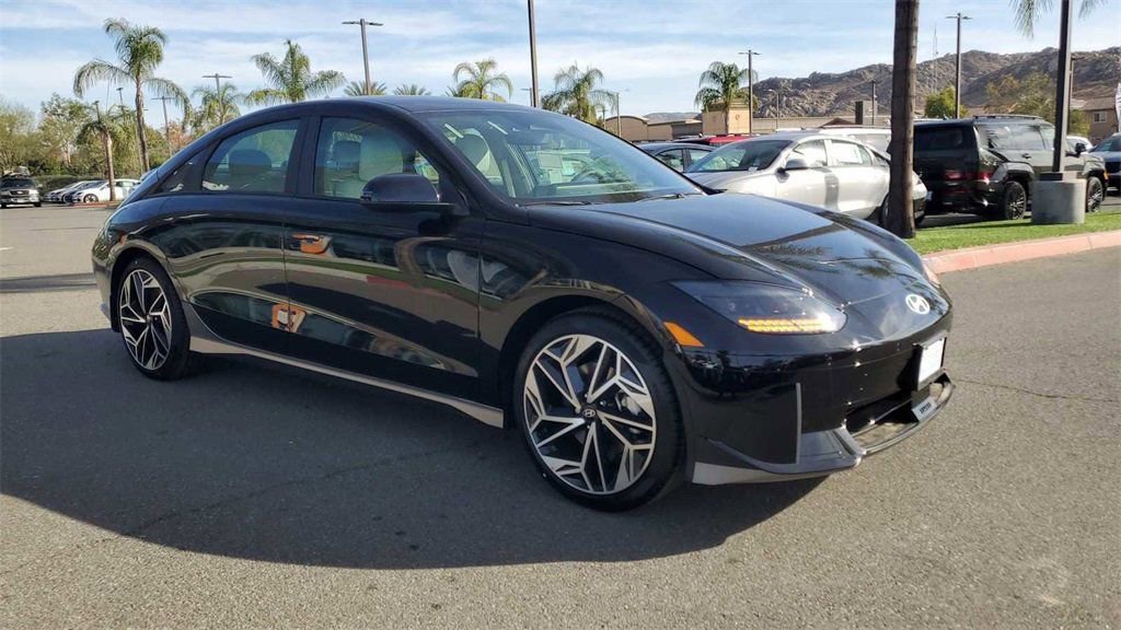 New 2025 Hyundai Ioniq 6 SEL image 7