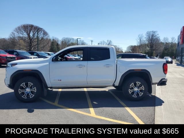 Used 2024 GMC Canyon AT4 AWD/4WD image 3