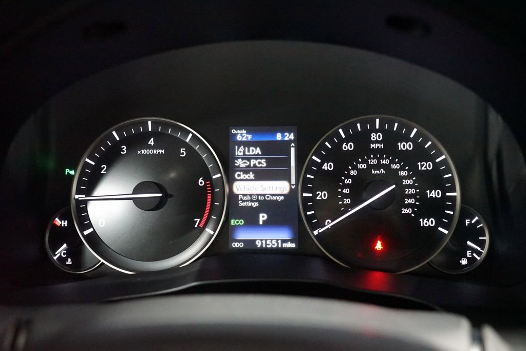 Used 2018 Lexus ES 350 w/ Luxury Package w/Wood Trim FWD image 15