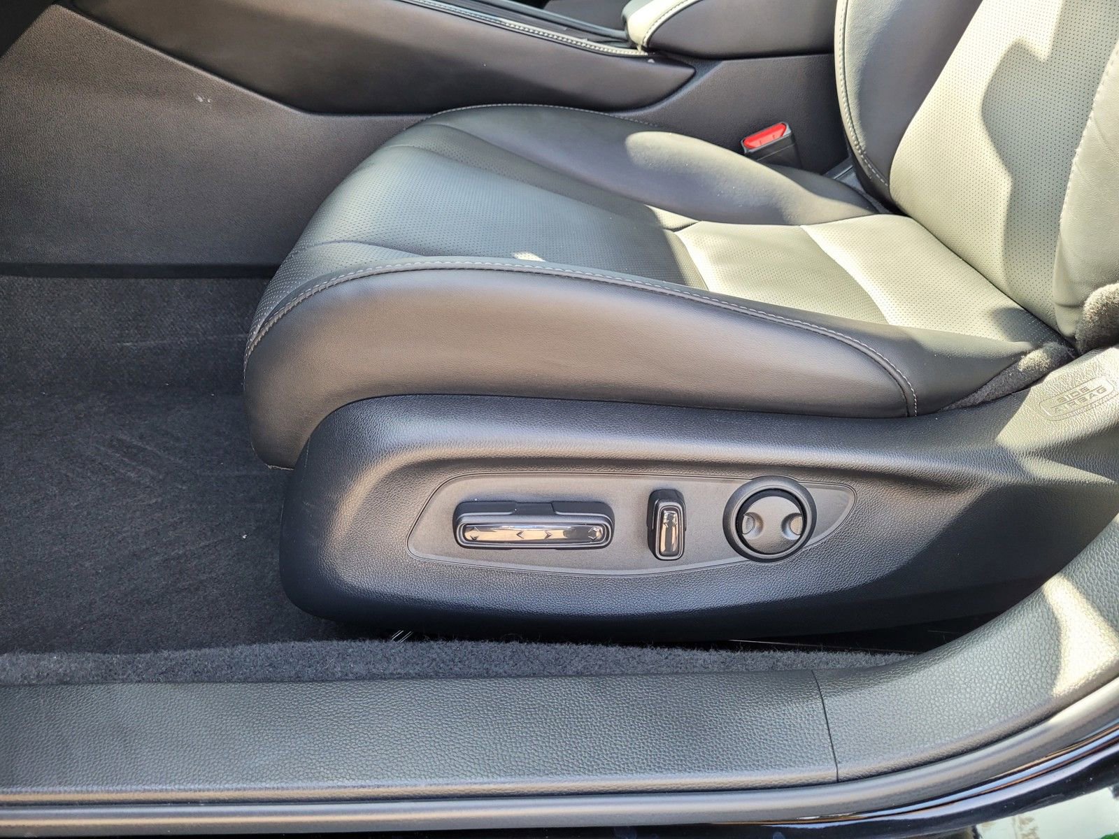 Certified 2025 Honda Accord Touring image 11