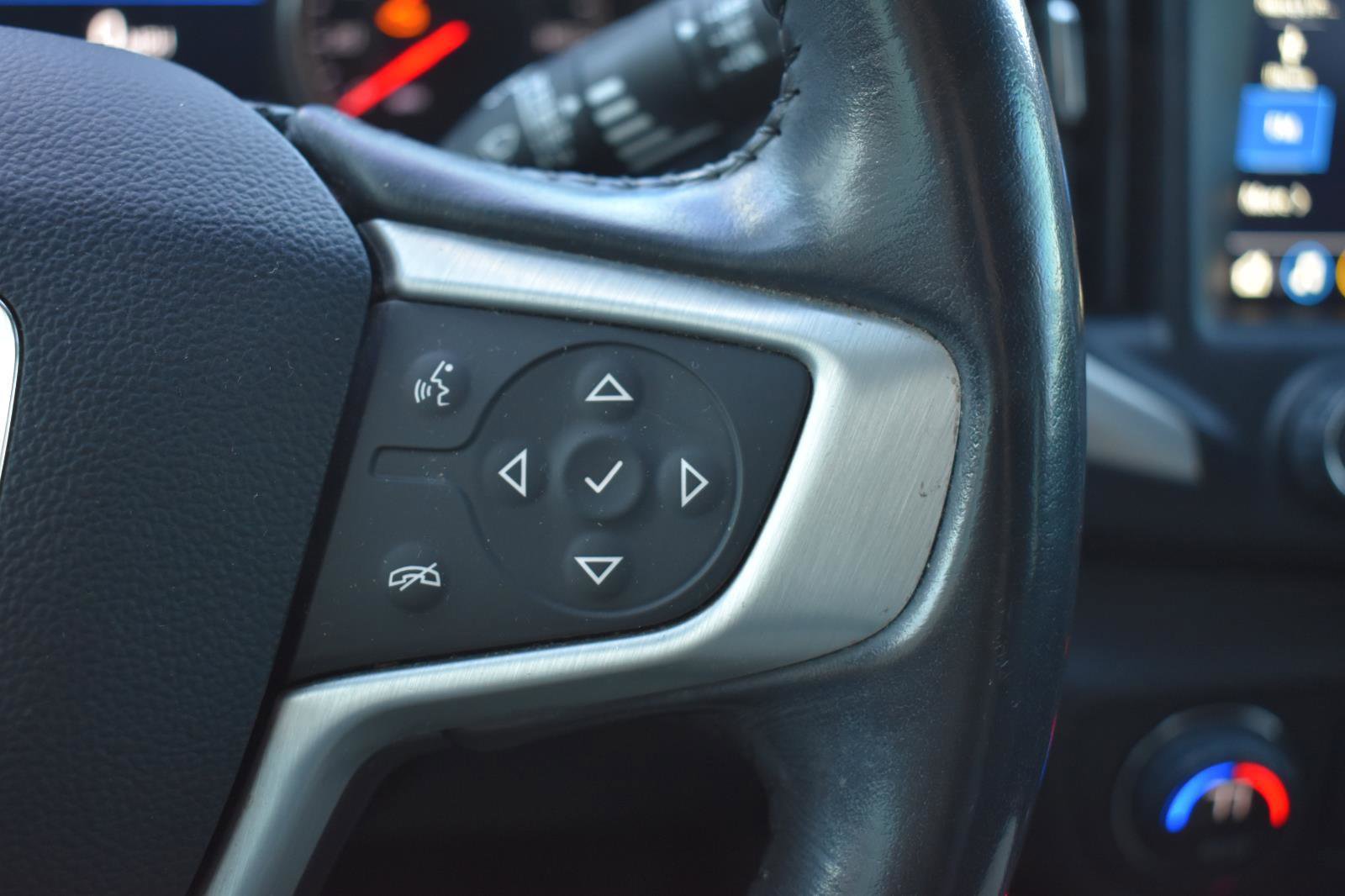 Used 2020 GMC Terrain SLT image 31