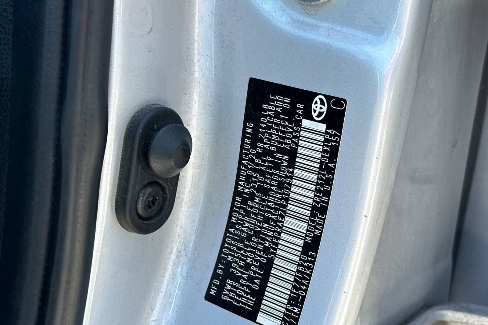 Used 2020 Toyota Corolla LE FWD image 27