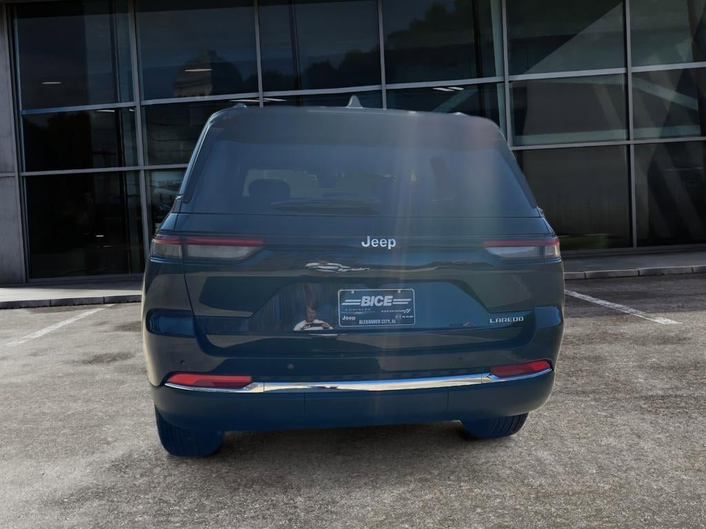 New 2025 Jeep Grand Cherokee Laredo X RWD image 6