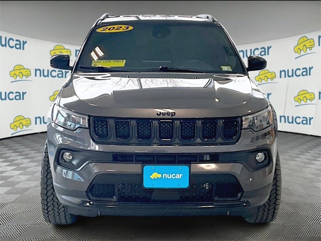 Used 2023 Jeep Compass Altitude image 2