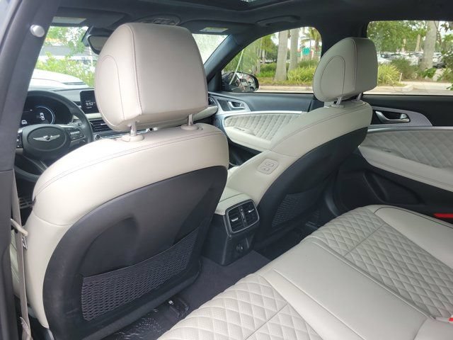 Certified 2023 Genesis G70 3.3T Sport Prestige w/ Sport Prestige Package RWD image 9
