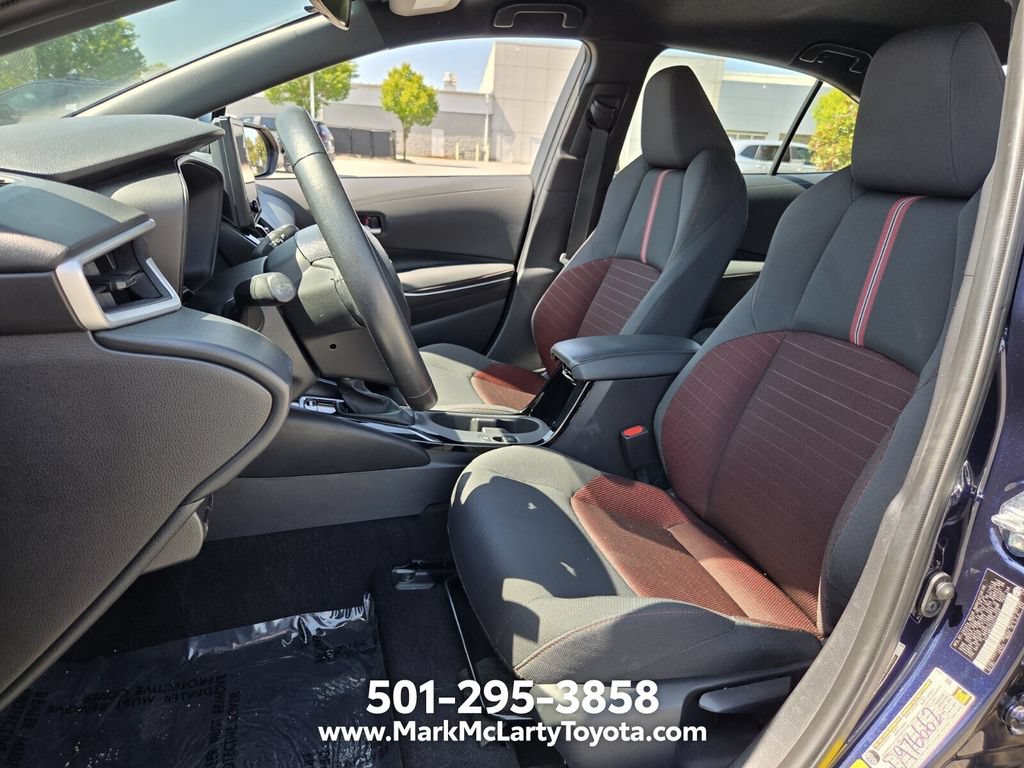 Used 2025 Toyota Corolla SE FWD image 9