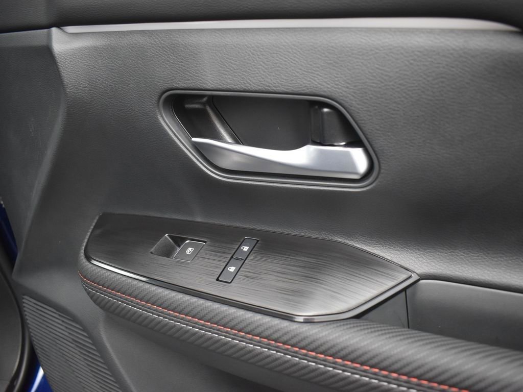 New 2026 Nissan Kicks SR w/ Illumination Package image 25
