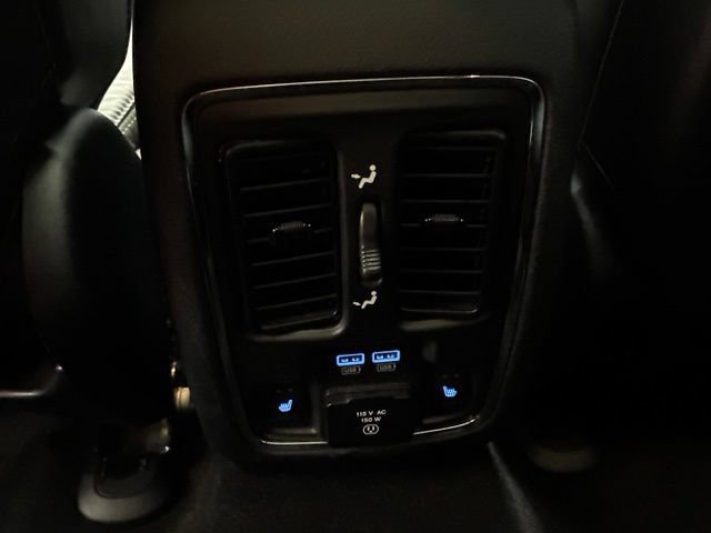 Used 2020 Jeep Grand Cherokee SRT AWD/4WD image 37