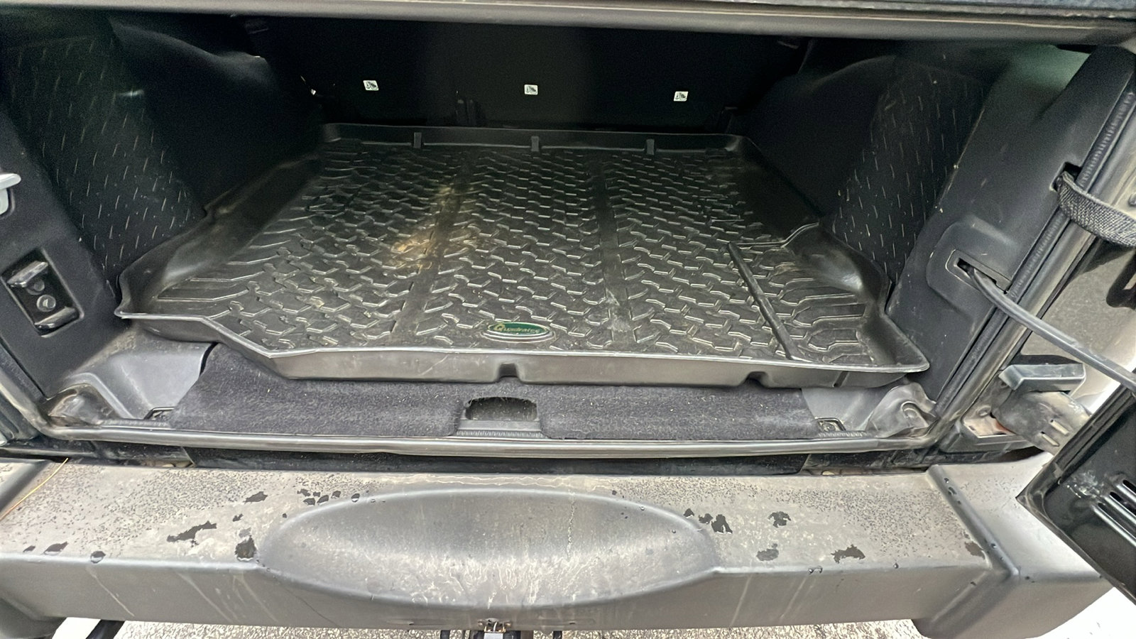 Used 2016 Jeep Wrangler Unlimited Sport w/ Max Tow Package image 13