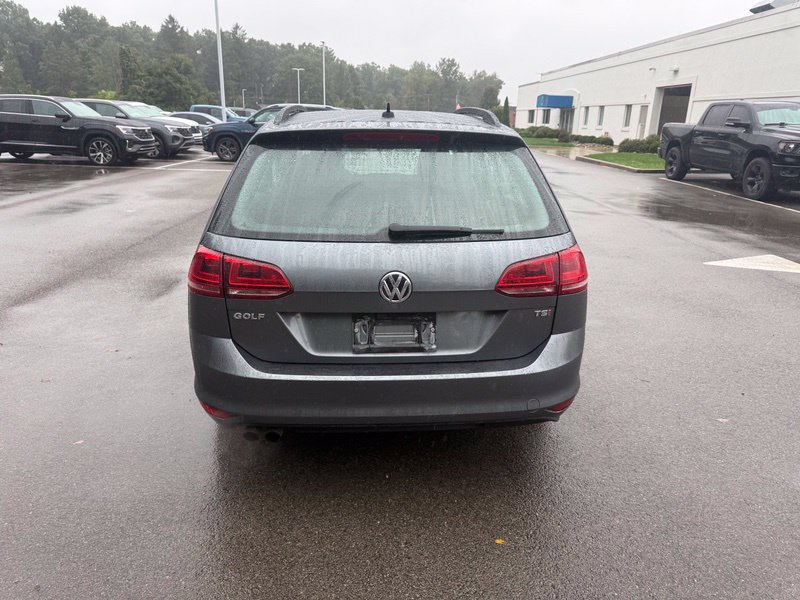 Used 2015 Volkswagen Golf S FWD image 12