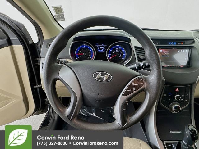 Used 2016 Hyundai Elantra SE image 11