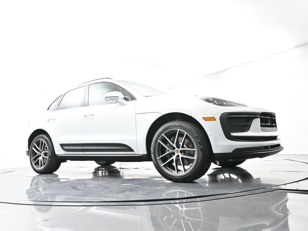 Certified 2025 Porsche Macan Turbo AWD/4WD image 56