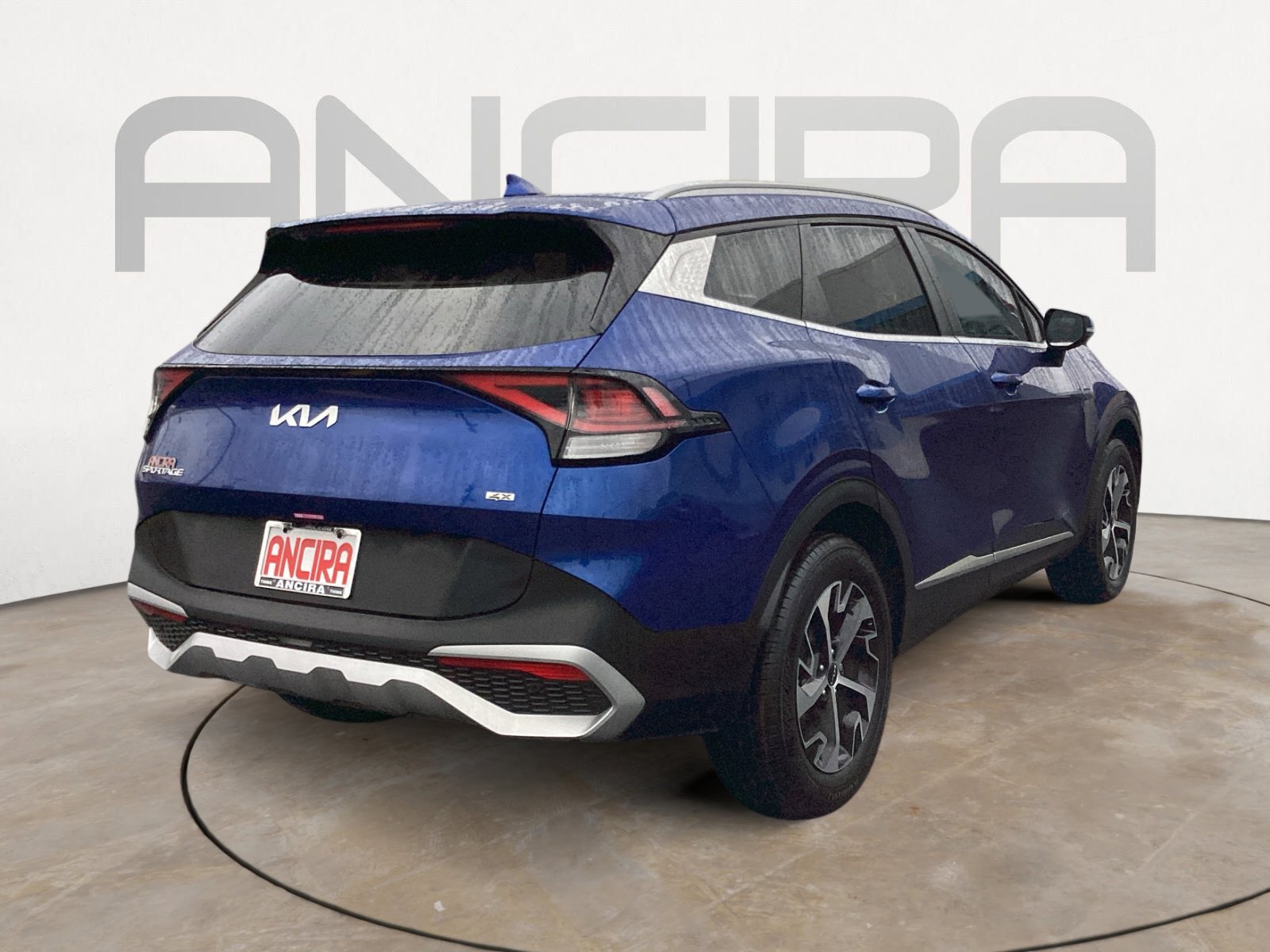 Used 2025 Kia Sportage EX image 14