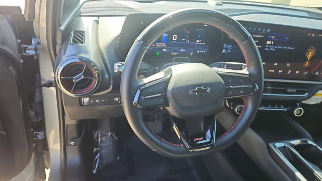 Used 2024 Chevrolet Equinox EV RS FWD image 11