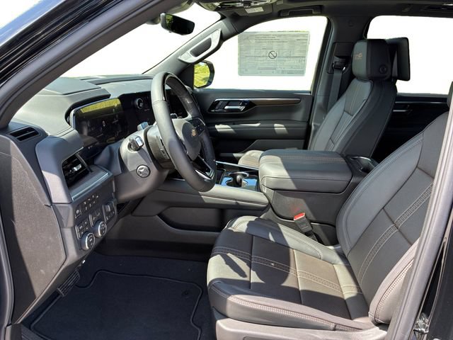 New 2026 Chevrolet Suburban High Country AWD/4WD image 11