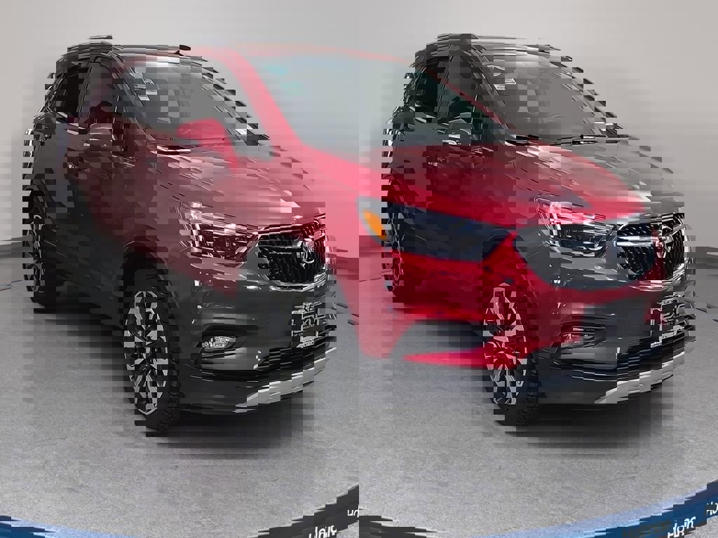 Used 2018 Buick Encore Essence image 4