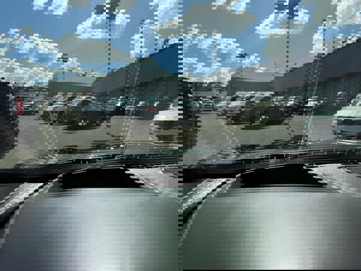 Used 2017 BMW 650i Convertible RWD image 23