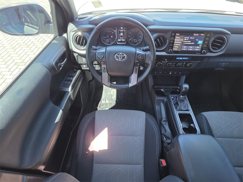 Used 2021 Toyota Tacoma TRD Off-Road w/ Technology Package image 6