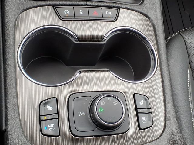 Used 2023 GMC Acadia SLT w/ Preferred Package AWD/4WD image 19