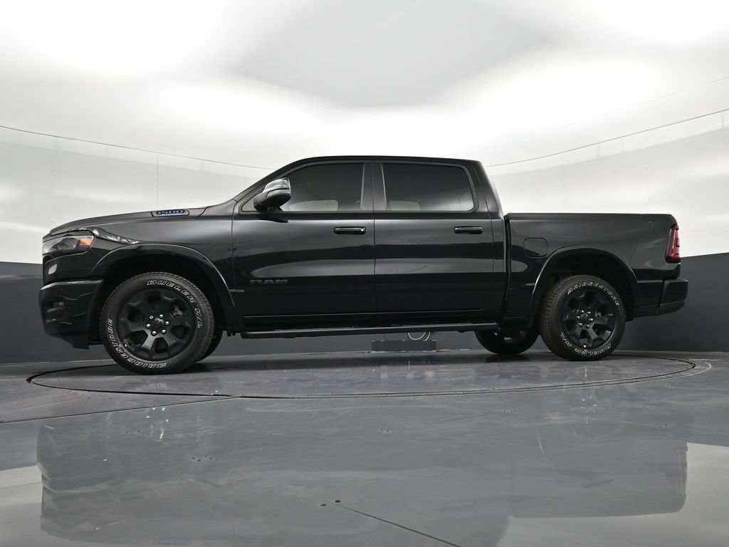 Used 2025 RAM 1500 Big Horn RWD image 31