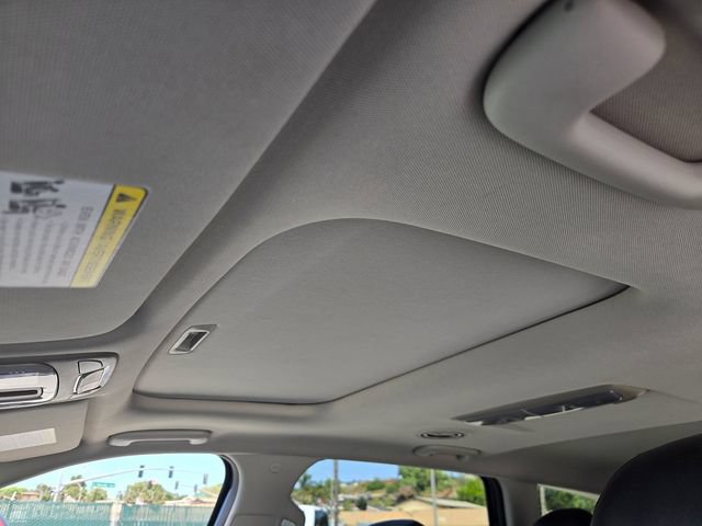 Used 2024 Kia Telluride S w/ S Sunroof Package FWD image 9