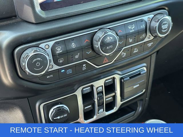 Used 2023 Jeep Wrangler Unlimited Sahara image 7