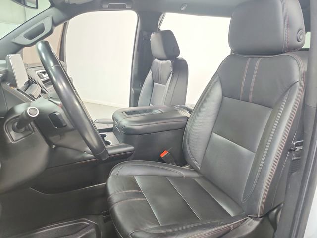 Used 2021 Chevrolet Suburban RST RWD image 19
