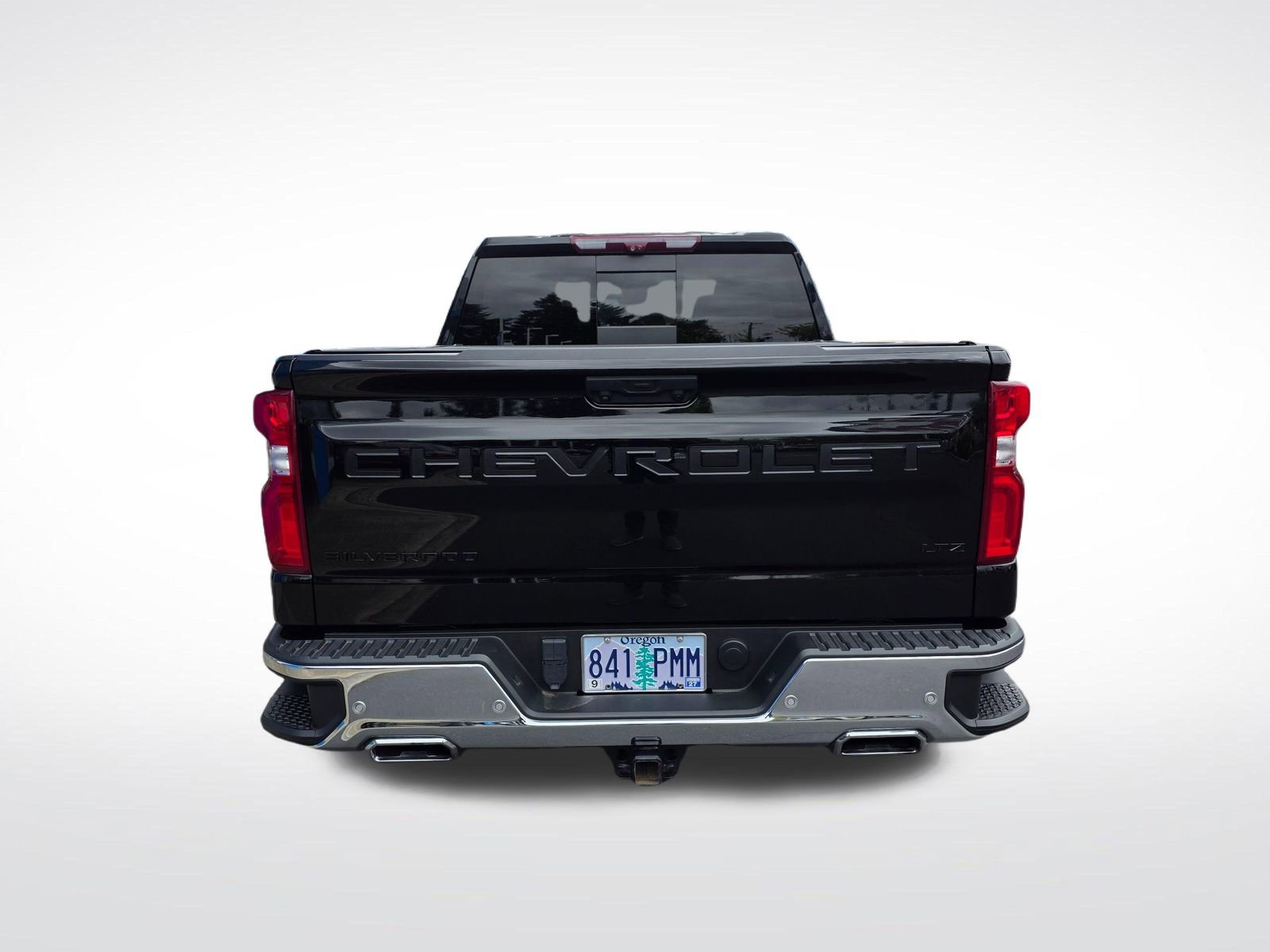 Used 2023 Chevrolet Silverado 1500 LTZ w/ Technology Package AWD/4WD image 6