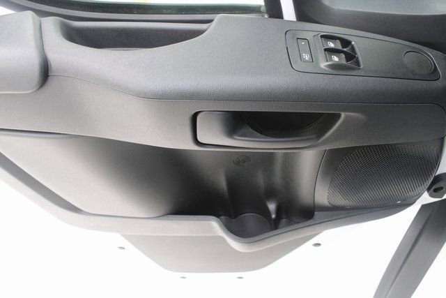 Used 2025 RAM ProMaster 2500 w/ Storage Group image 13
