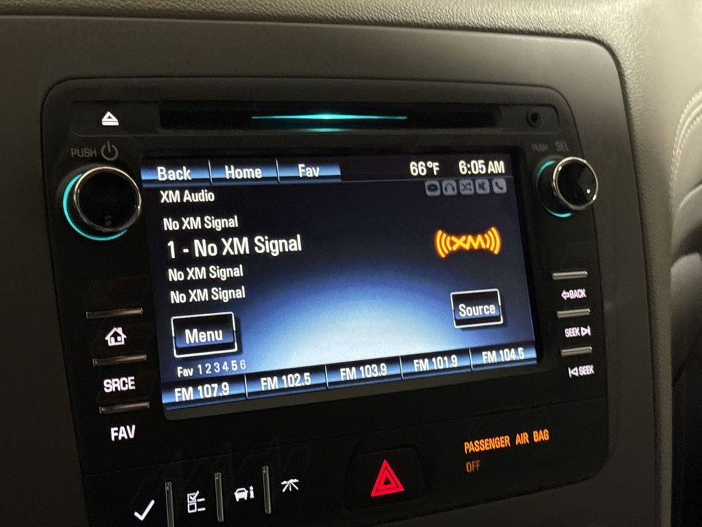 Used 2016 Chevrolet Traverse LS FWD image 14