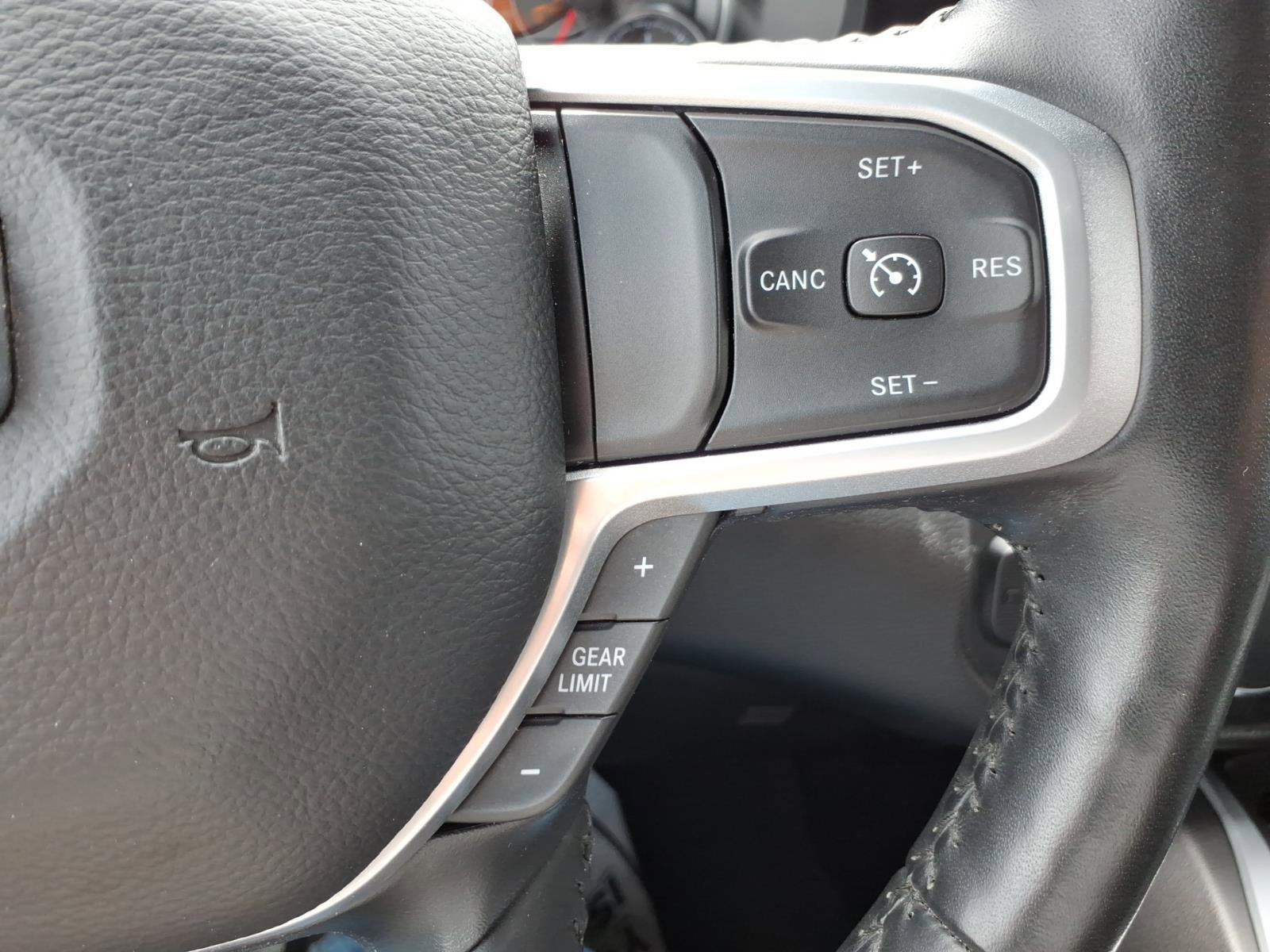 Used 2020 RAM 1500 Big Horn RWD image 19