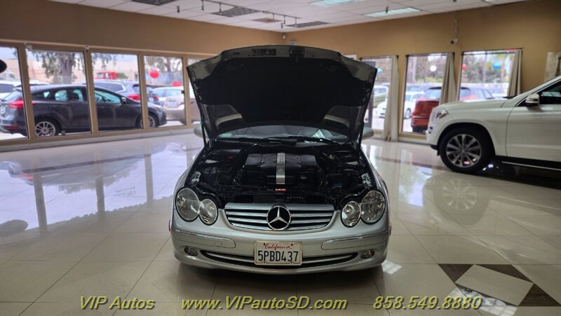 Used 2005 Mercedes-Benz CLK 320 Cabriolet image 8