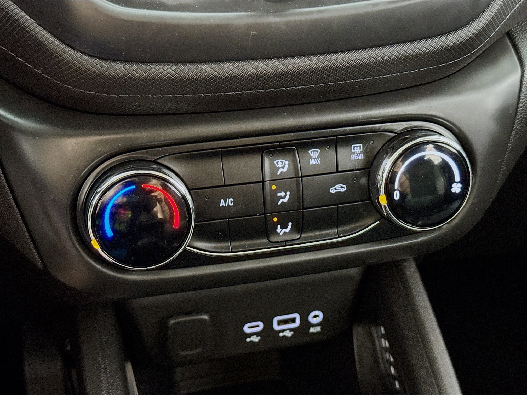 Used 2021 Chevrolet TrailBlazer LS FWD image 17